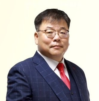 &nbsp; &nbsp; &nbsp; &nbsp; &nbsp; &nbsp; &nbsp; &nbsp; &nbsp; &nbsp; &nbsp; &nbsp; &nbsp; &nbsp; &nbsp; &nbsp; &nbsp;[김덕기 교수]